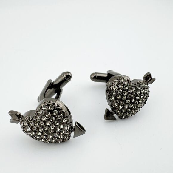 Pave Heart Arrow Cufflinks‎ - Picture 1 of 10